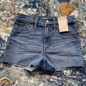 Madewell “Perfect Jean Shorts” size 27 NWT